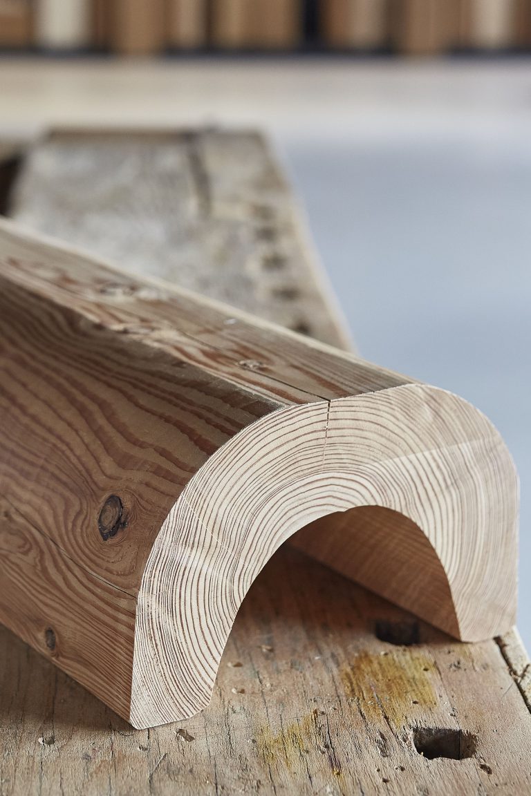 Παλαιωμένη ξυλεία καμπύλο ξύλο